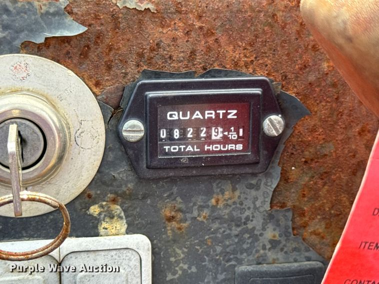 image for item EH7465 2005 Bobcat MT55 compact utility loader