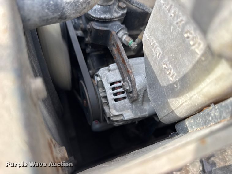 image for item EH7465 2005 Bobcat MT55 compact utility loader