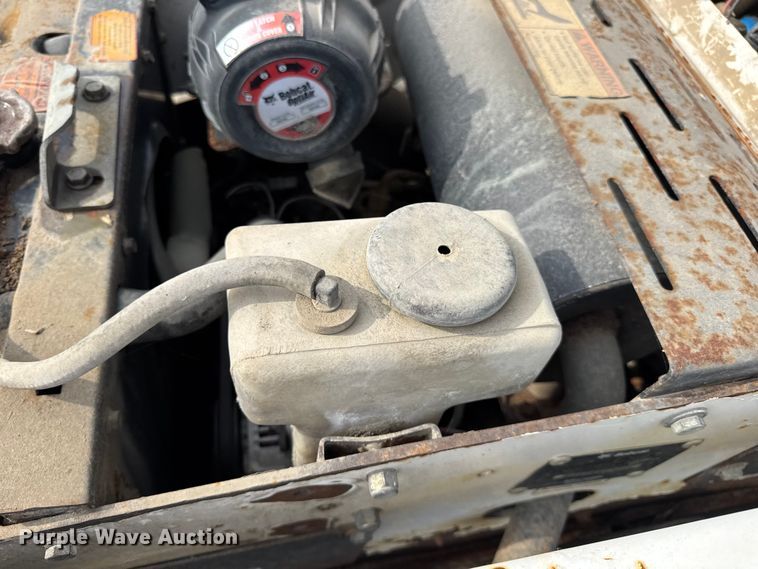 image for item EH7465 2005 Bobcat MT55 compact utility loader