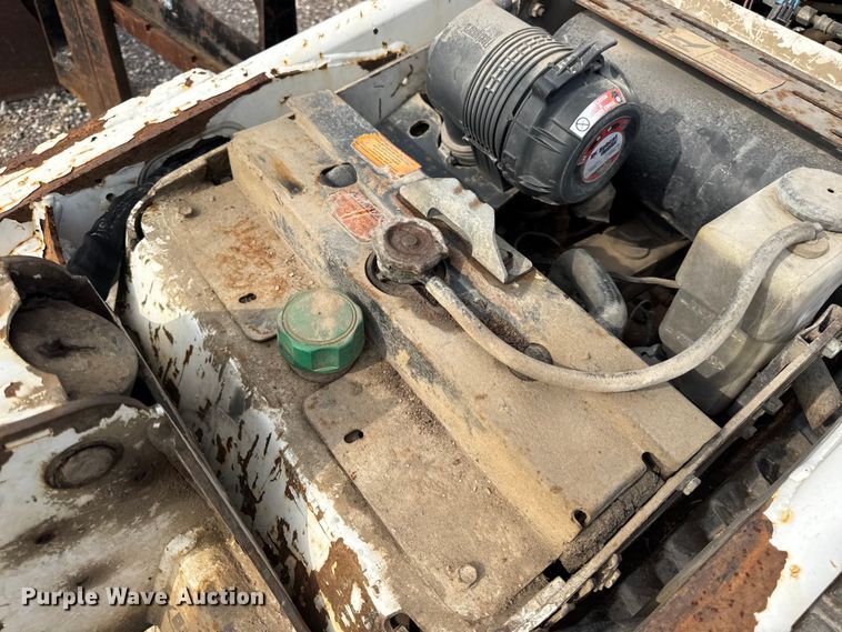 image for item EH7465 2005 Bobcat MT55 compact utility loader