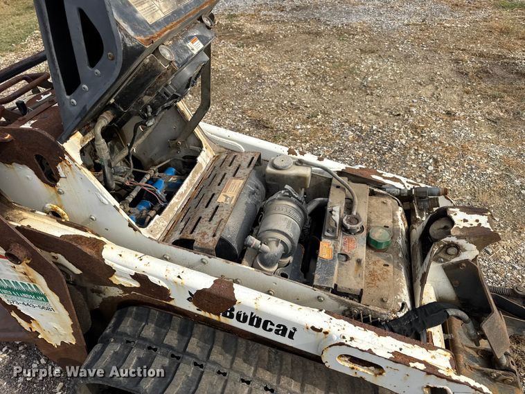 image for item EH7465 2005 Bobcat MT55 compact utility loader