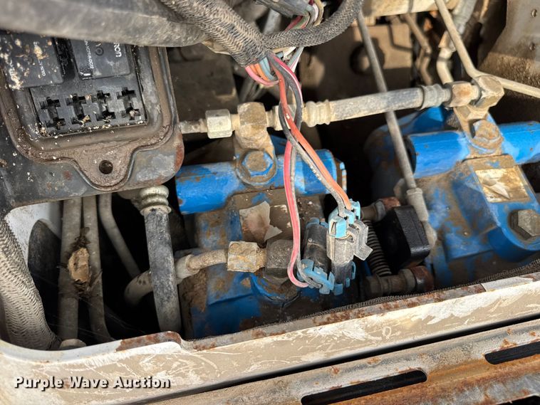 image for item EH7465 2005 Bobcat MT55 compact utility loader