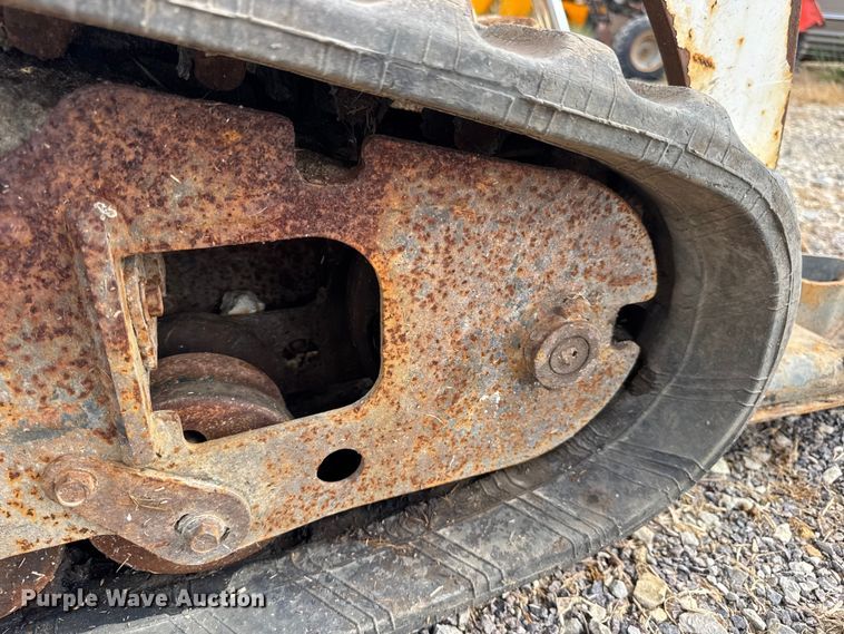 image for item EH7465 2005 Bobcat MT55 compact utility loader