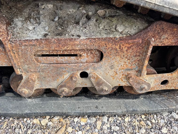 image for item EH7465 2005 Bobcat MT55 compact utility loader