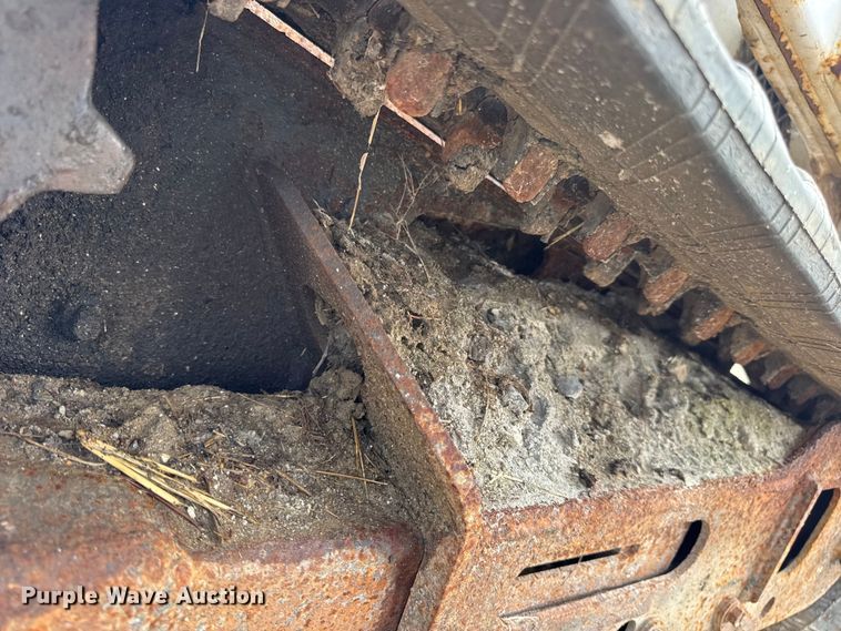 image for item EH7465 2005 Bobcat MT55 compact utility loader