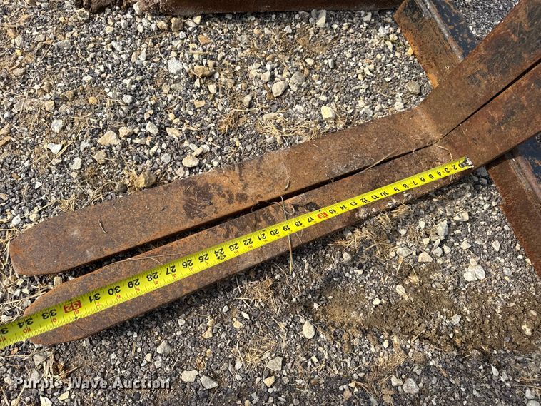 image for item EH7465 2005 Bobcat MT55 compact utility loader