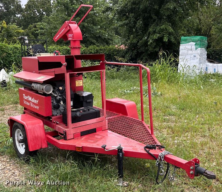 image for item EJ7650 TurfMaker straw blower