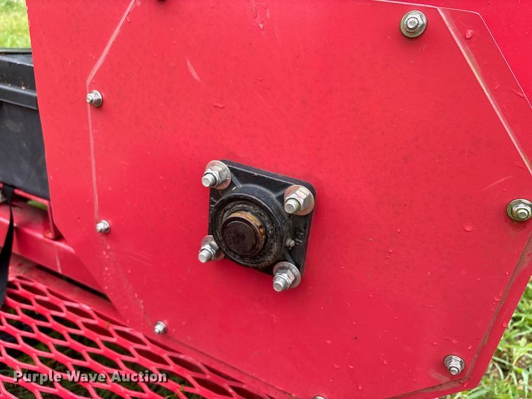 image for item EJ7650 TurfMaker straw blower