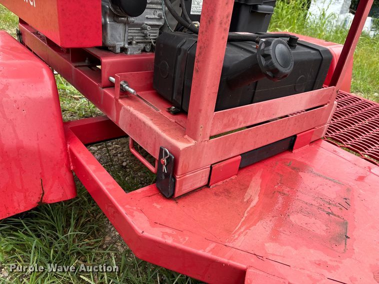 image for item EJ7650 TurfMaker straw blower