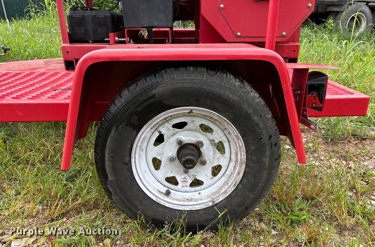 image for item EJ7650 TurfMaker straw blower