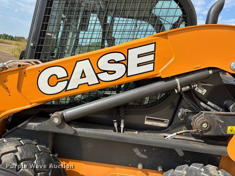 image for item EJ7657 2023 Case SV280B skid steer loader