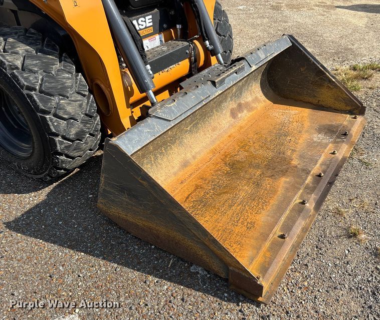 image for item EJ7657 2023 Case SV280B skid steer loader