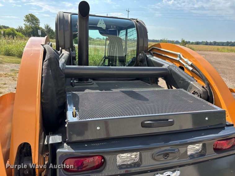 image for item EJ7657 2023 Case SV280B skid steer loader