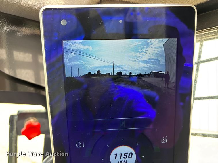 image for item EJ7657 2023 Case SV280B skid steer loader