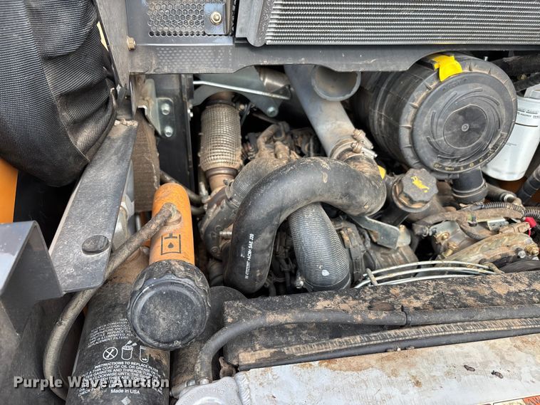 image for item EJ7657 2023 Case SV280B skid steer loader