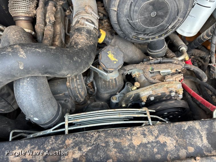 image for item EJ7657 2023 Case SV280B skid steer loader