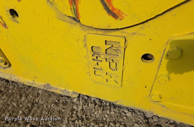 image for item EK5439 NPK GH18 breaker