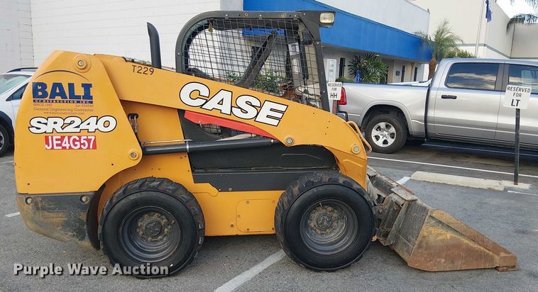 image for item EL6110 2019 Case SR240 skid steer loader