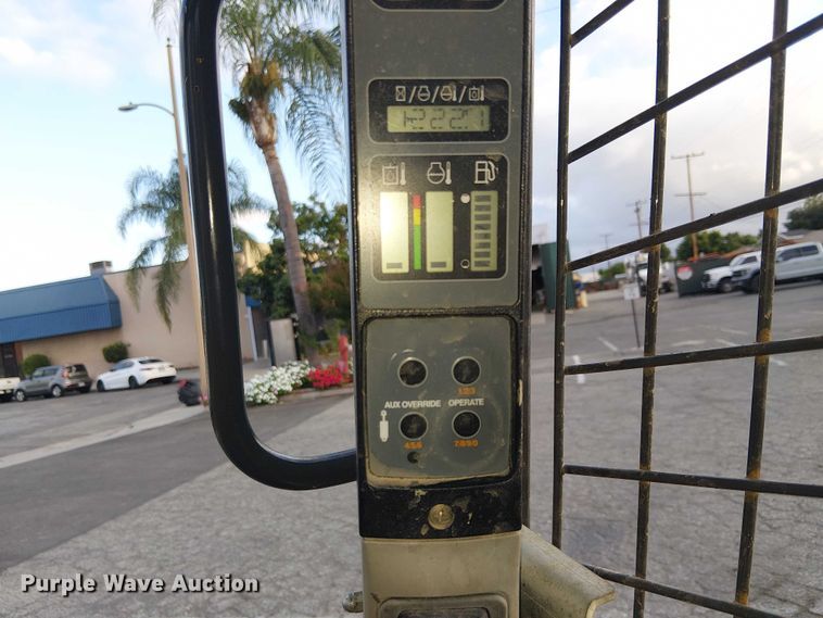 image for item EL6110 2019 Case SR240 skid steer loader