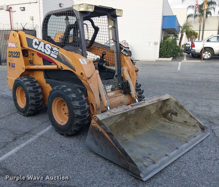 image for item EL6111 2011 Case SR220 skid steer loader