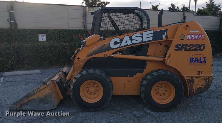 image for item EL6111 2011 Case SR220 skid steer loader