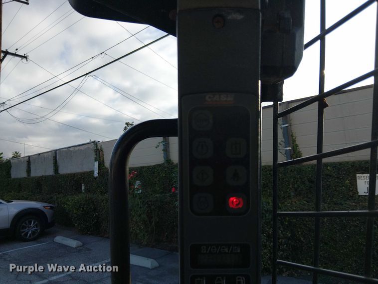 image for item EL6111 2011 Case SR220 skid steer loader