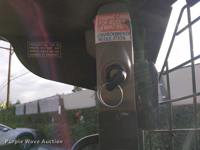 image for item EL6111 2011 Case SR220 skid steer loader