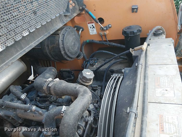 image for item EL6111 2011 Case SR220 skid steer loader