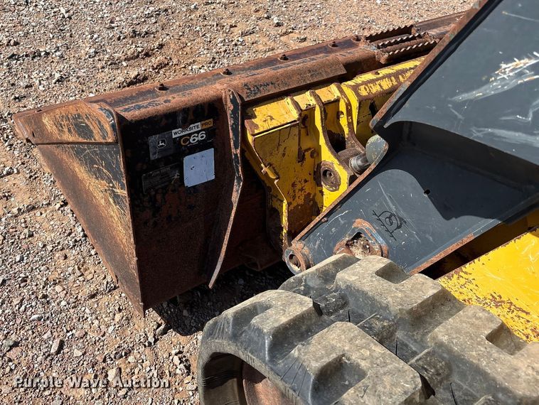 image for item EM0593 2017 John Deere 317G tracked skid steer loader