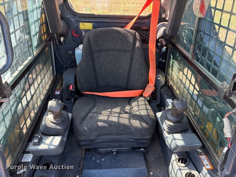 image for item EM0593 2017 John Deere 317G tracked skid steer loader