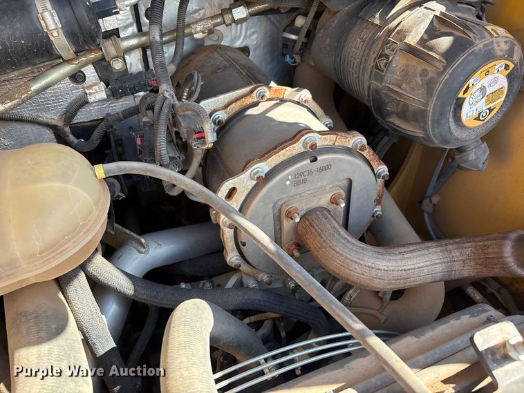 image for item EM0593 2017 John Deere 317G tracked skid steer loader