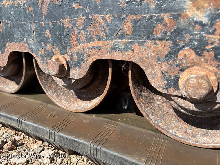 image for item EM0593 2017 John Deere 317G tracked skid steer loader