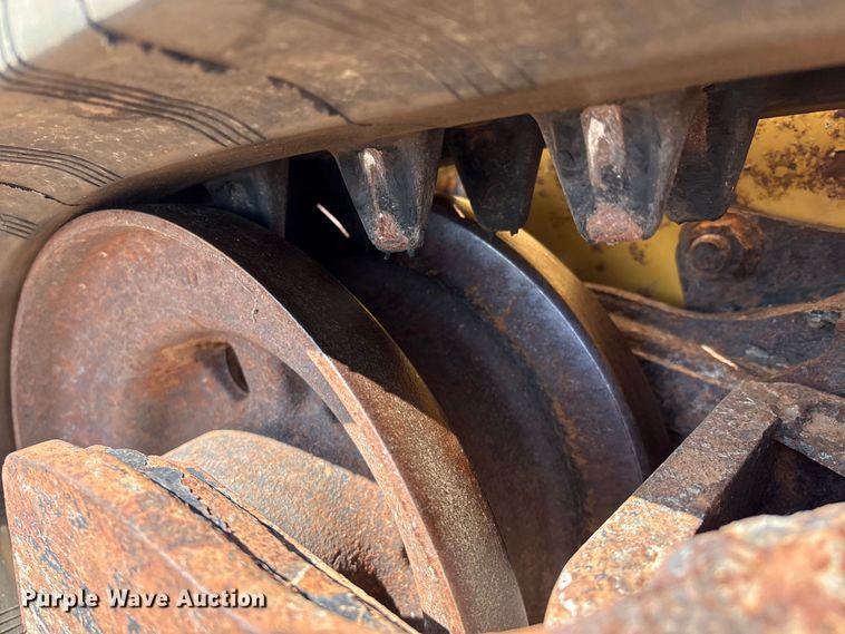 image for item EM0593 2017 John Deere 317G tracked skid steer loader