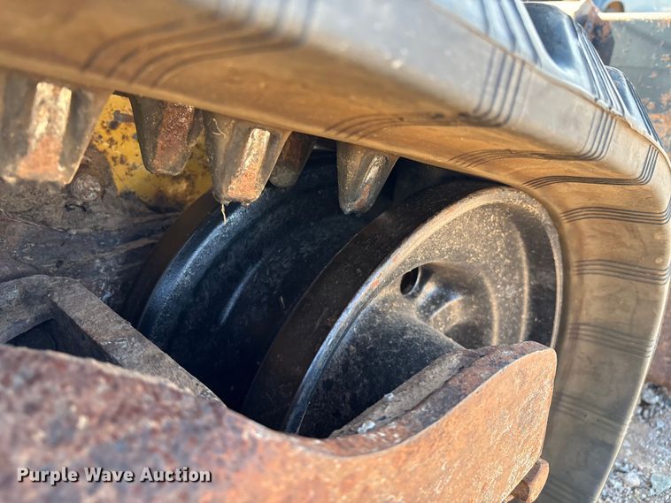 image for item EM0593 2017 John Deere 317G tracked skid steer loader