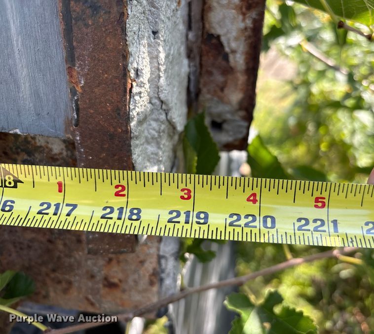 image for item EM2358 2000 Sterling Truck L9513 flatbed truck