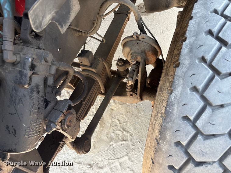 image for item EM2358 2000 Sterling Truck L9513 flatbed truck