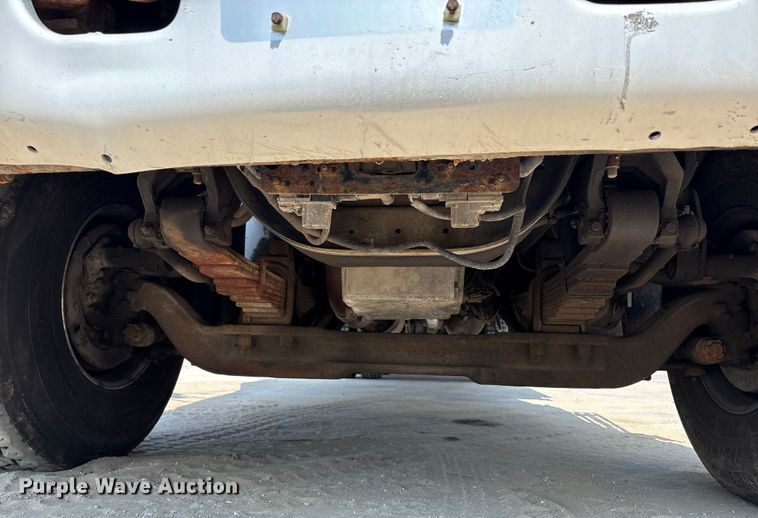 image for item EM2358 2000 Sterling Truck L9513 flatbed truck