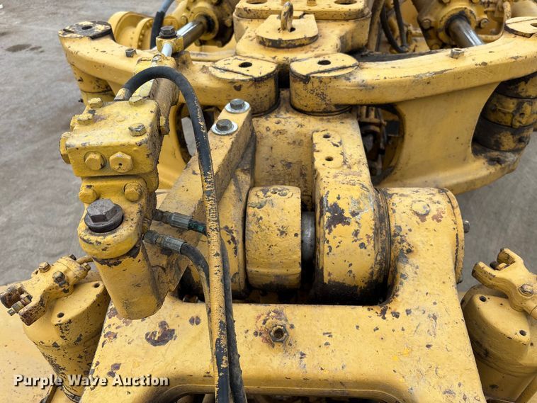 image for item EM5059 1977 Caterpillar 631D water wagon