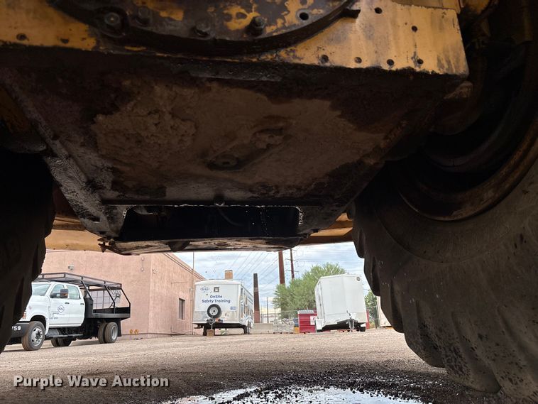 image for item EM5059 1977 Caterpillar 631D water wagon