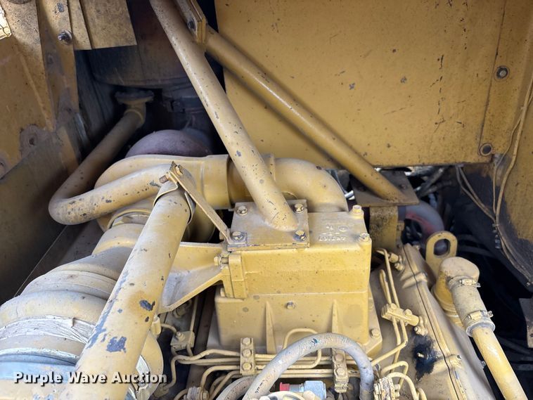 image for item EM5059 1977 Caterpillar 631D water wagon