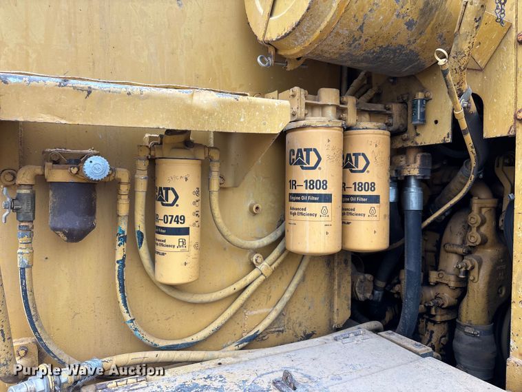 image for item EM5059 1977 Caterpillar 631D water wagon