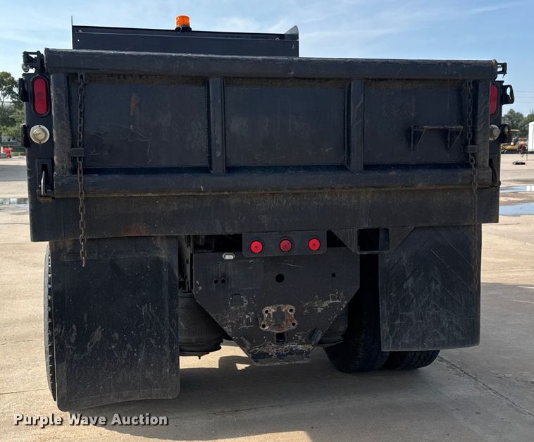 image for item EM8094 2005 International 4300 SBA 4x2 dump truck