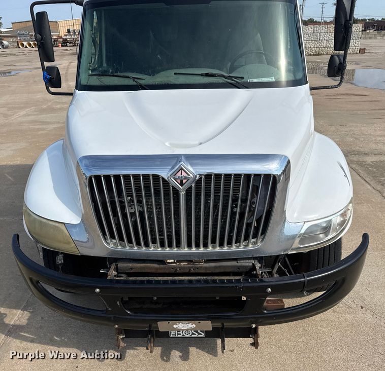 image for item EM8094 2005 International 4300 SBA 4x2 dump truck