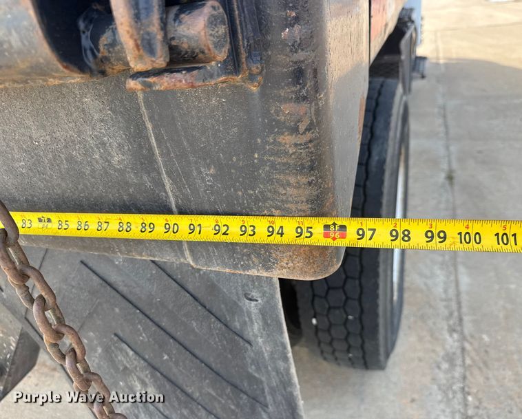 image for item EM8094 2005 International 4300 SBA 4x2 dump truck