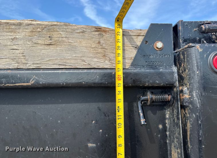 image for item EM8094 2005 International 4300 SBA 4x2 dump truck