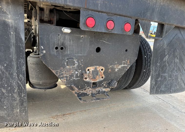 image for item EM8094 2005 International 4300 SBA 4x2 dump truck