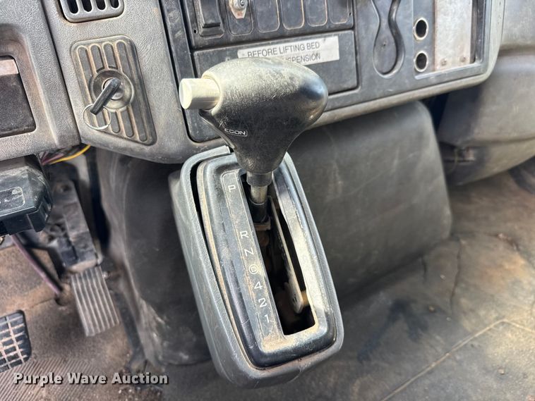 image for item EM8094 2005 International 4300 SBA 4x2 dump truck