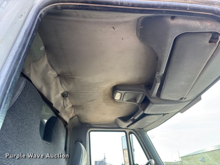 image for item EM8094 2005 International 4300 SBA 4x2 dump truck