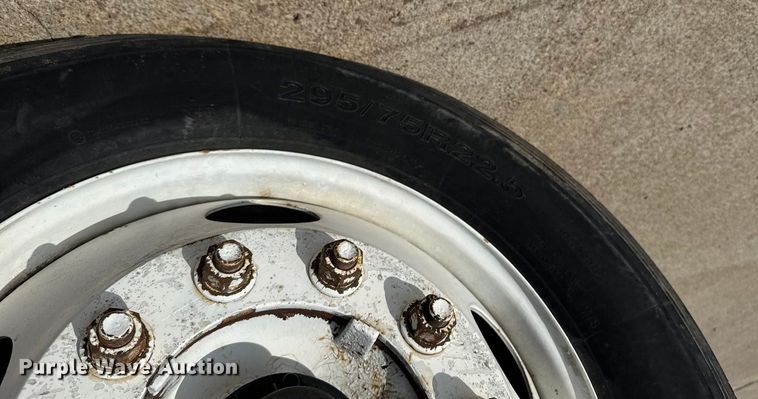 image for item EM8094 2005 International 4300 SBA 4x2 dump truck