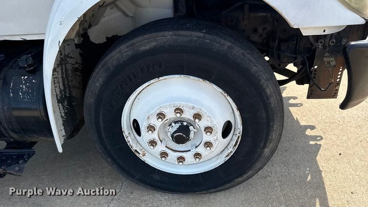 image for item EM8094 2005 International 4300 SBA 4x2 dump truck